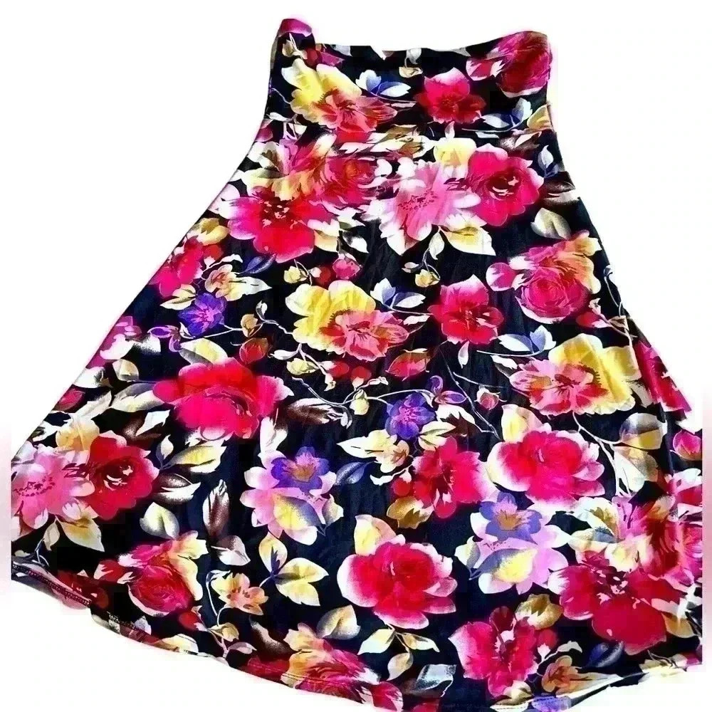 Lularoe XS black floral A line Azure skirt.NWT . Silky feel pink & purple flower